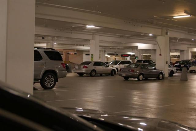 imagen9 1 3 Garaje privado para varios vehiculos en una propiedad de elite